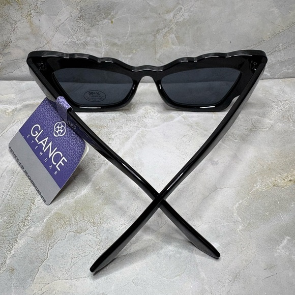 Sunglasses*Elegant Black Cat-Eye Design 400UV Protection - Picture 2 of 6